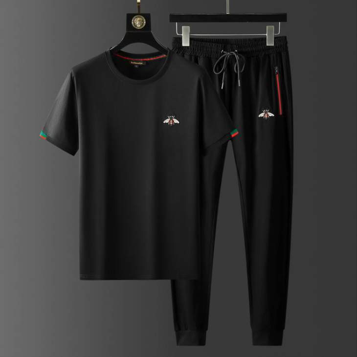 Picture of Gucci Shirt Pant Suits _SKUGucciM-4XL25cn2300522003